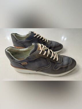 Pikolinos Getafe Blue Leather Perforated Sneakers Men's Size 42 -Missing Insoles